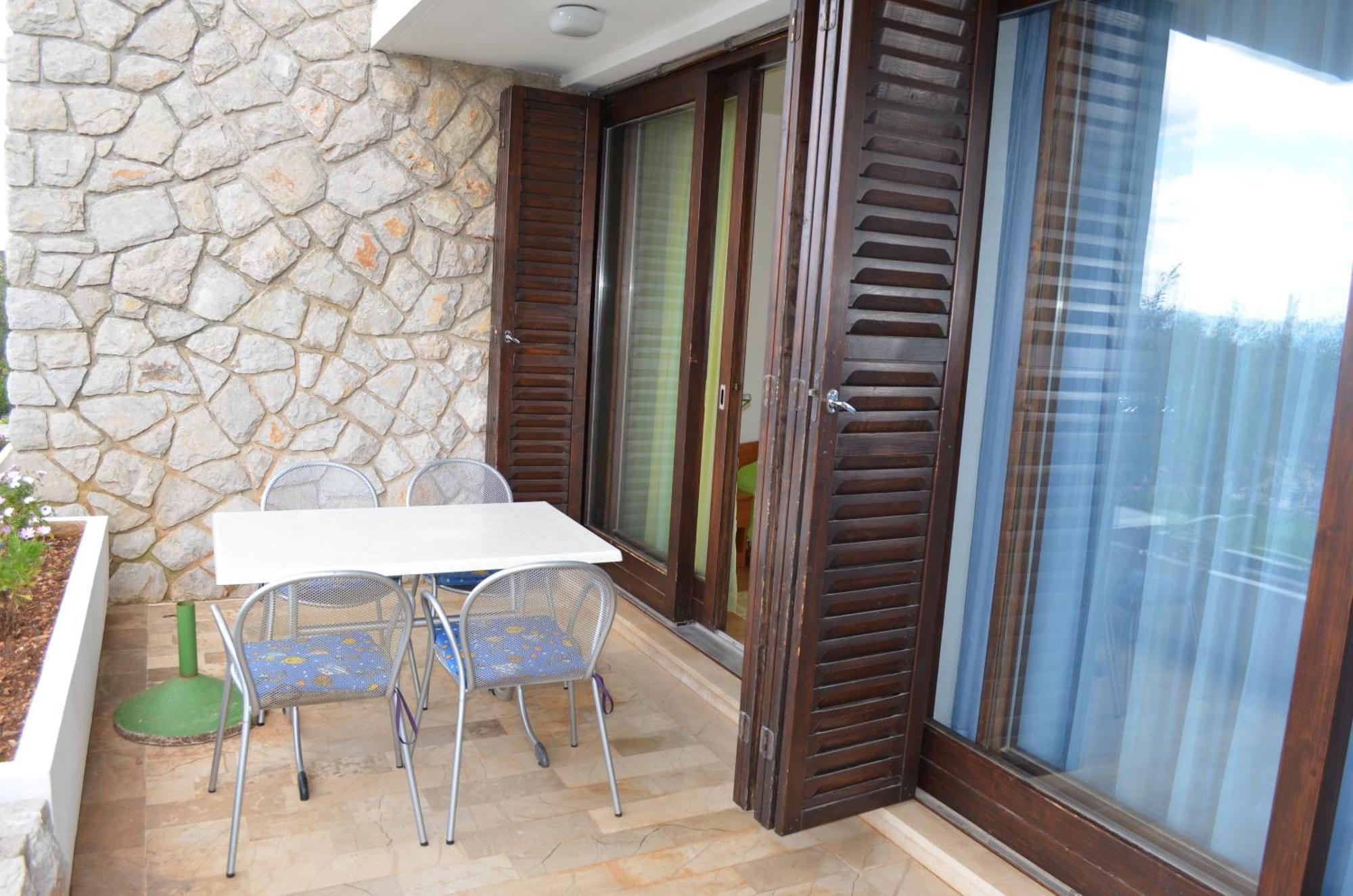 Apartments Palma & Pino Cres Habitación foto